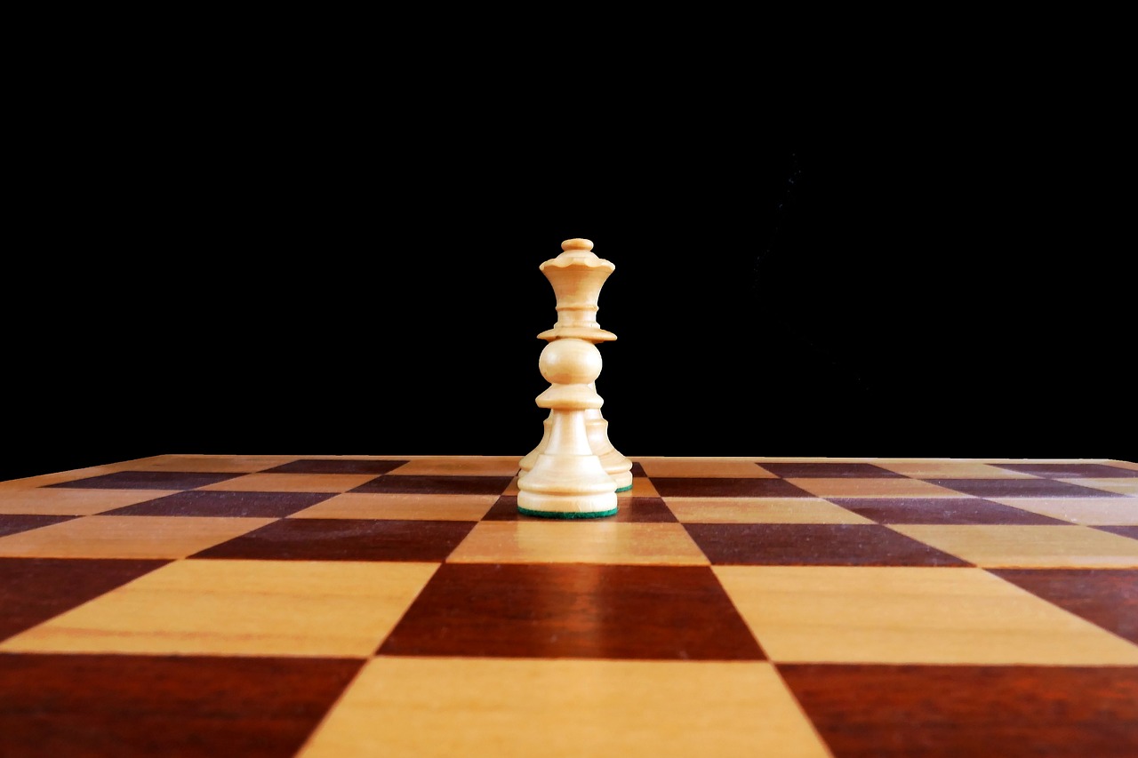 7 Mistakes to Avoid With High-End Staunton Chess Pieces for Tournament Use